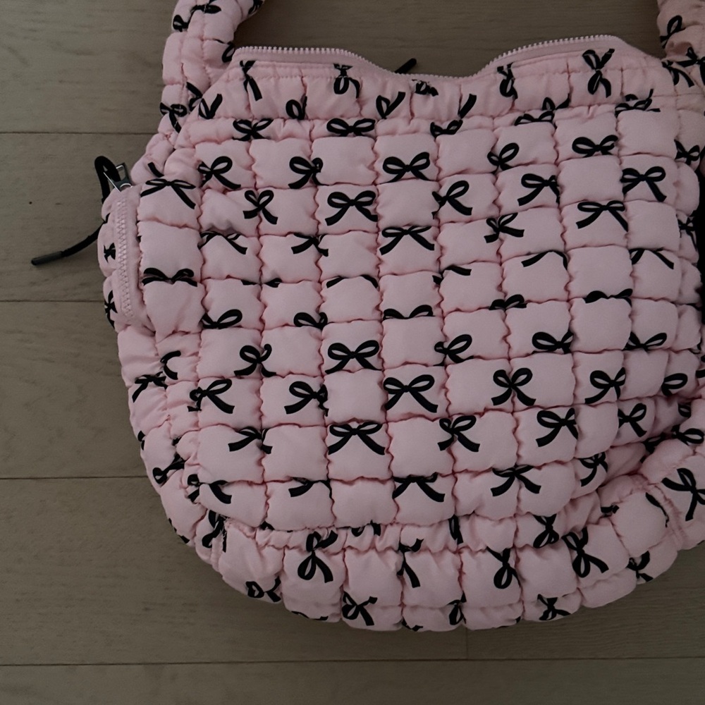 Bow Gym Bag - Picture 5 of 7